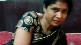 Indian randi handjob video shared with KB by client