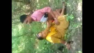 Dehati desi couple caught fucking in forest