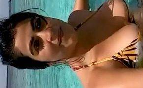 MTV Shenaz Treasurywala nip slip nipple slip video