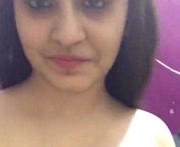 Desi Punjabi maal boobs fondling video – HamaterDesi.com – HamaterDesi.com