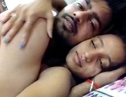 Indian bedroom quarantine sex – HamaterDesi.com – HamaterDesi.com