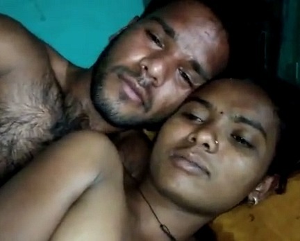 Local bhabhi Village sex scandal – HamaterDesi.com – HamaterDesi.com