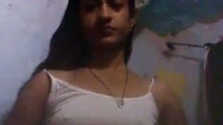 Desi solo strip show