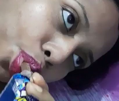 Eating chocolate before sex video - Desi randi nude – AuntyMaza.in – AuntyMaza.in