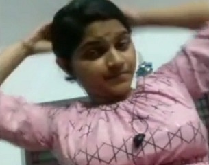 Mallu aunty teasing selfie – AuntyMaza.in – AuntyMaza.in