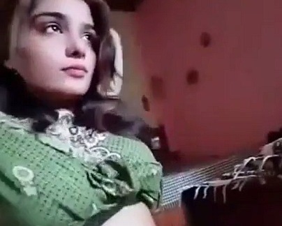 Paki nude clips - Pakistani hottie nude solo show – AuntyMaza.in – AuntyMaza.in