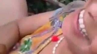 Gaon ki randi outdoor fucking – Threesome desi sex