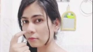 Bathroom full nude video of Indian bhabhi