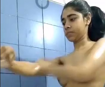 Delhi college girl - Anaya nude bathing solo X – AuntyMaza.in – AuntyMaza.in