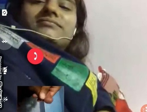 Nagna chat video of Bengali hottie – AuntyMaza.in – AuntyMaza.in