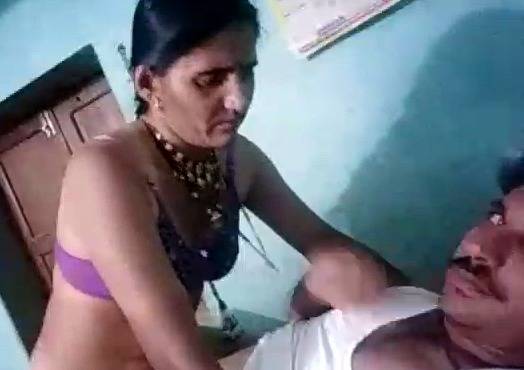 Dehati Indian riding XXX – AuntyMaza.in – AuntyMaza.in