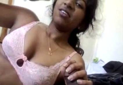 Desi cock sucking erotica – AuntyMaza.in – AuntyMaza.in