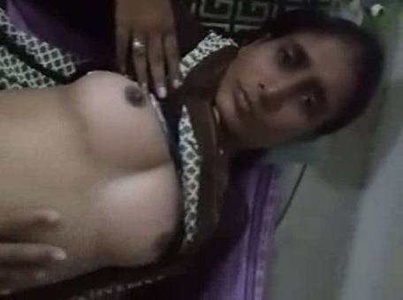 Indian wife naked getting fingered – AuntyMaza.in – AuntyMaza.in