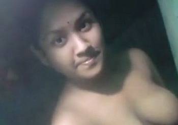 Puja Bishwas naked selfie MMS