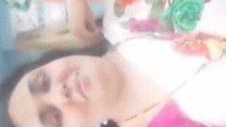 Indian aunty open saree video