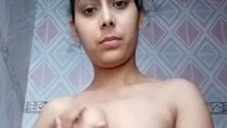 Desi lady showing off her tight asshole and pussy