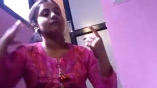 Hindixxx video with moans and cumload