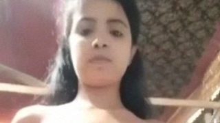 New leaked video of cute sexy figured Bangladeshi girl