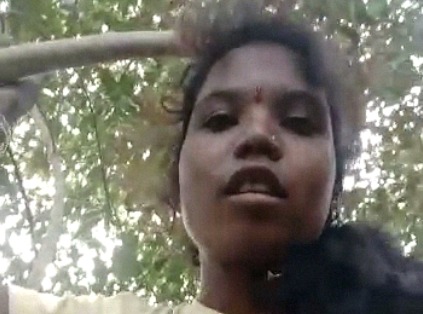 Watch riding sex of Adivasi ladki XXX clip in kamababa. 