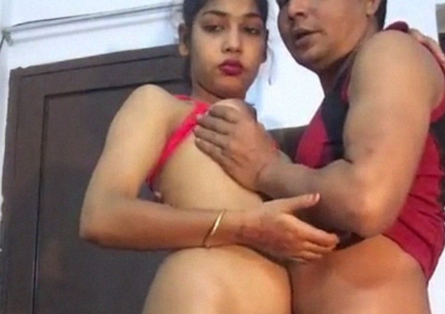 Www Bangladeshi Xxx Com - Bangladeshi couple sex video - XXX porn - KamaBaba.desi