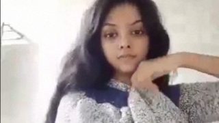 Cute virgin Bangladeshi MBA girl nude bathroom solo