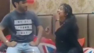 Indian Birthday girl ko jamkar choda XXX video