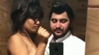 Punjabi boy hires High class callgirl in hotel MMS