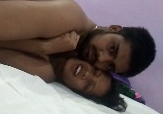 634px x 443px - Satta King 786 lovers ki tight moaning sex video