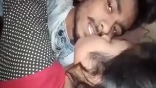 Indian desi BF records his MMS with his GF