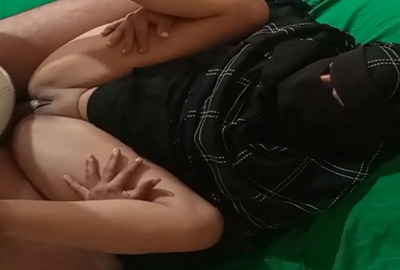 Homemade Video • Trending • Noida — Pakistani xxx MMS of a cheating wife and a man