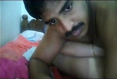 400px x 270px - Indian couple's romantic desi mms sex video