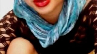 Bangladeshi sex video of a masturbating slut on a webcam