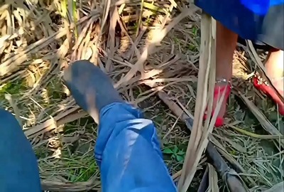 Local Romance • Clear Audio • Mumbai — Desi outdoor xxx video of a newly married couple