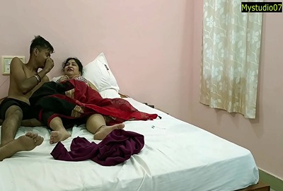 Bangla Big Mom Sex - Bangla sex video of me and my friend's busty mom