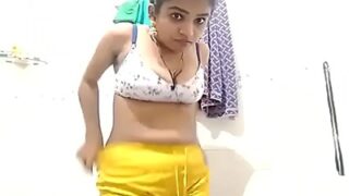 Patna lady desi sex video from her bathroom