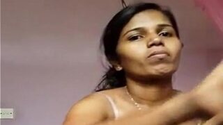 Desi girl masturbates with a dildo in hot Indian girl sex