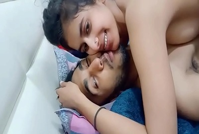 Bf Indiavideo - Hot Indian girl sex video with her perverted BF in a hotel room