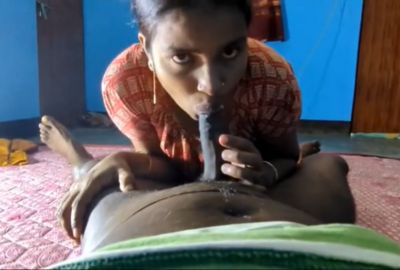 Tamil lady's sex video of sucking a dick and riding on it – AuntyMaza.in – AuntyMaza.in