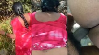 Desi xxx video of a village lady fucking outdoors – Part 1
